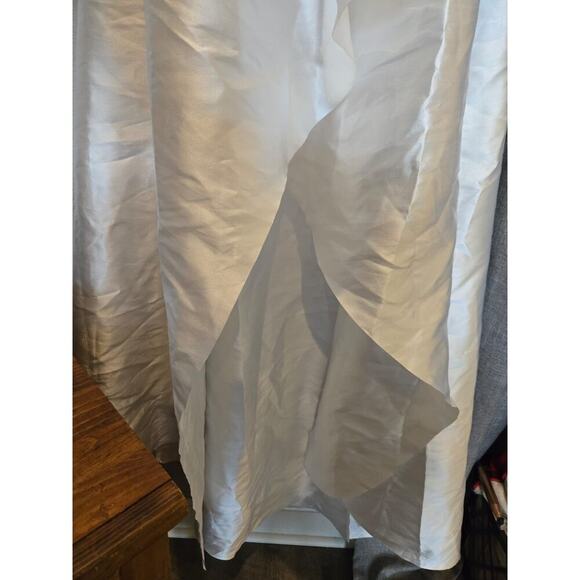 Revolve Elliatt Protea Gown 2XL Ivory Off-Shoulder Hi-Low Formal White Party - Picture 11 of 16